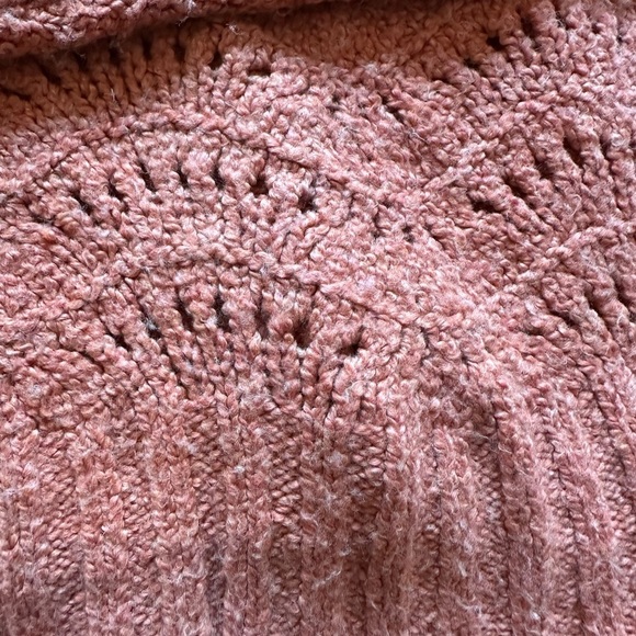 American Eagle mauve knit sweater‎ Large pointelle - Picture 6 of 7